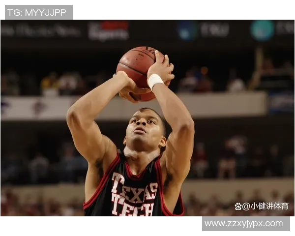 上海篮球队的拼搏之路：从低谷到巅峰的奋斗历程与荣耀回顾