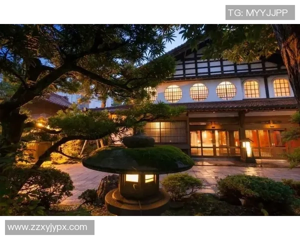 京都与草津厝的温泉文化碰撞与旅游体验深度解析 京都与草津厝的温泉文化碰撞与旅游体验深度解析